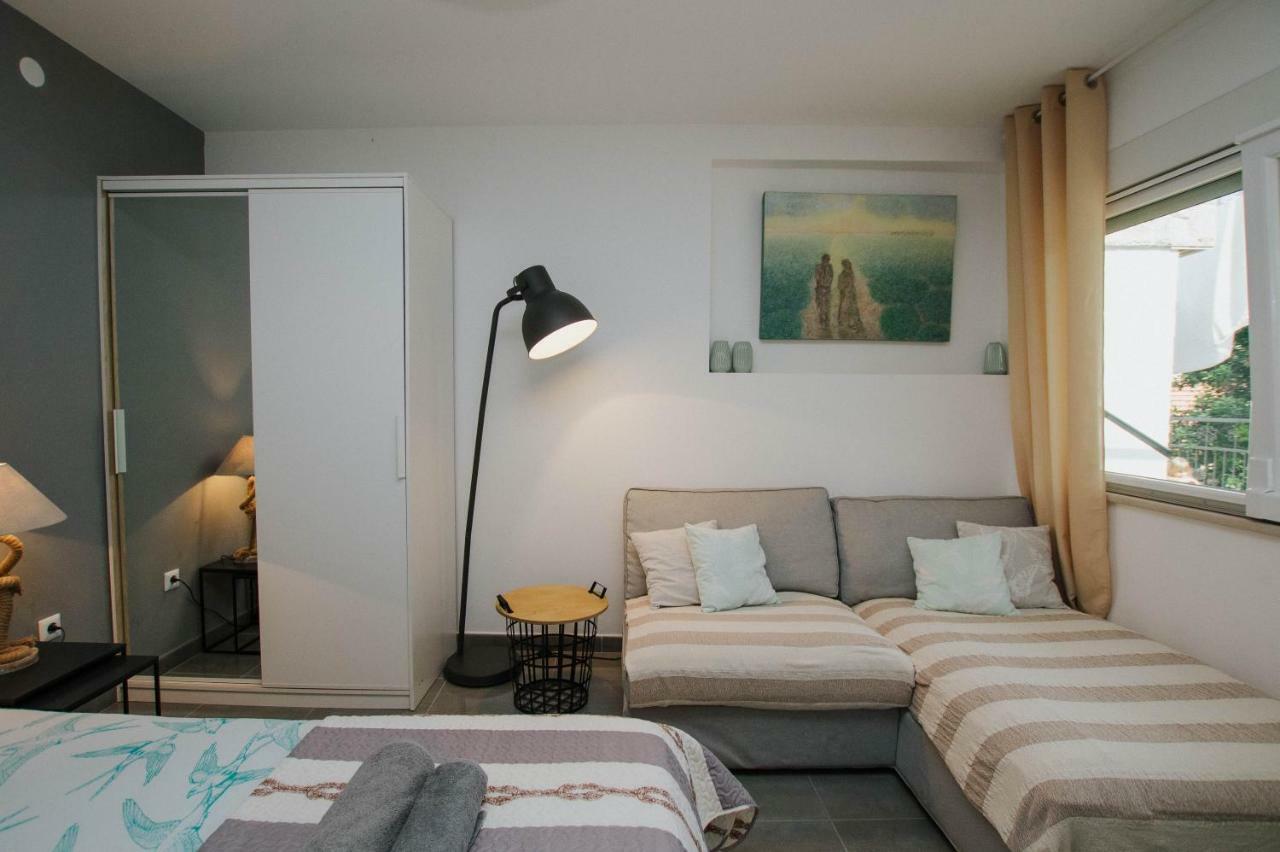 Mamma Mia Apartments-city Center Apartment *